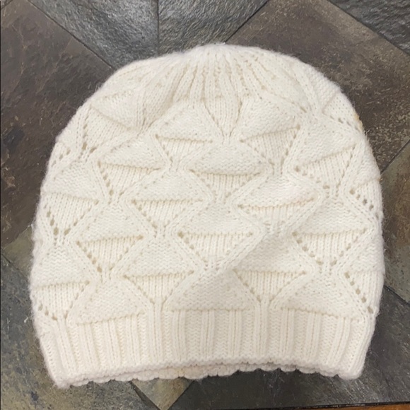 Women’s Beanie - Picture 1 of 1